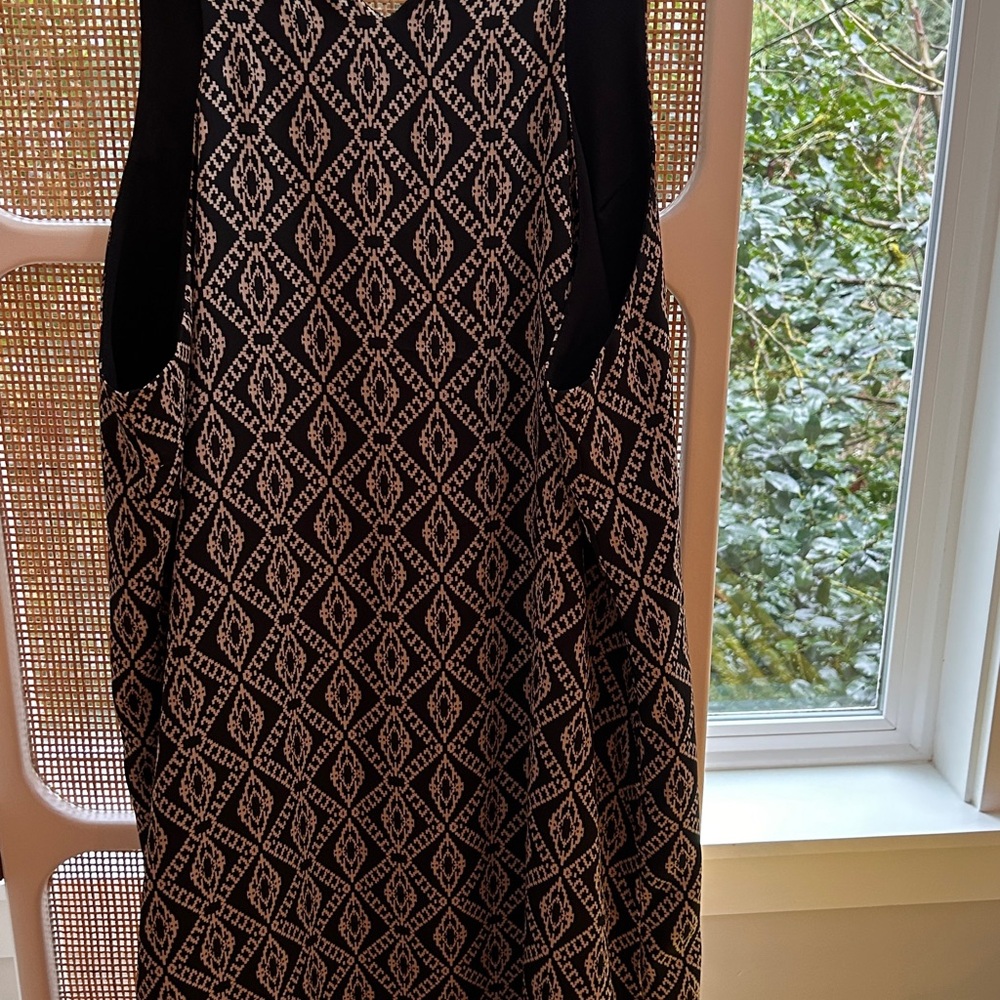 Black and White Patterned Shift Dress